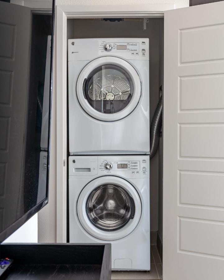 Locale Austin - Rainey Street Apartment Bagian luar foto