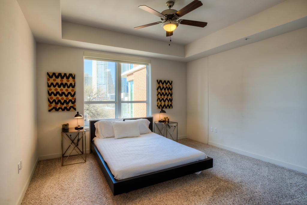 Locale Austin - Rainey Street Apartment Bagian luar foto