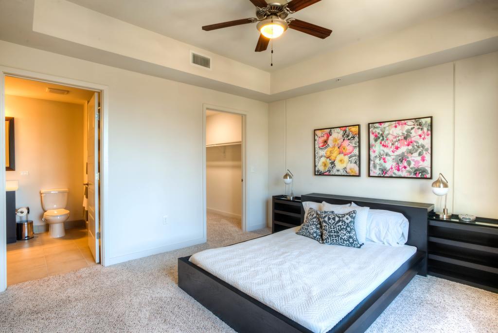 Locale Austin - Rainey Street Apartment Bagian luar foto