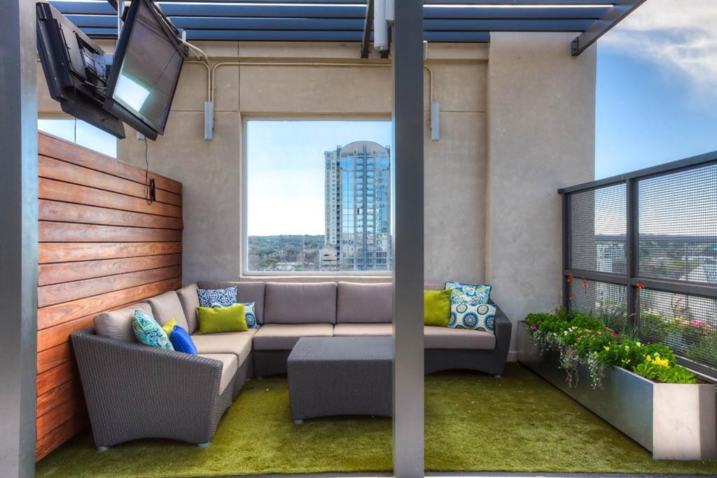 Locale Austin - Rainey Street Apartment Bagian luar foto