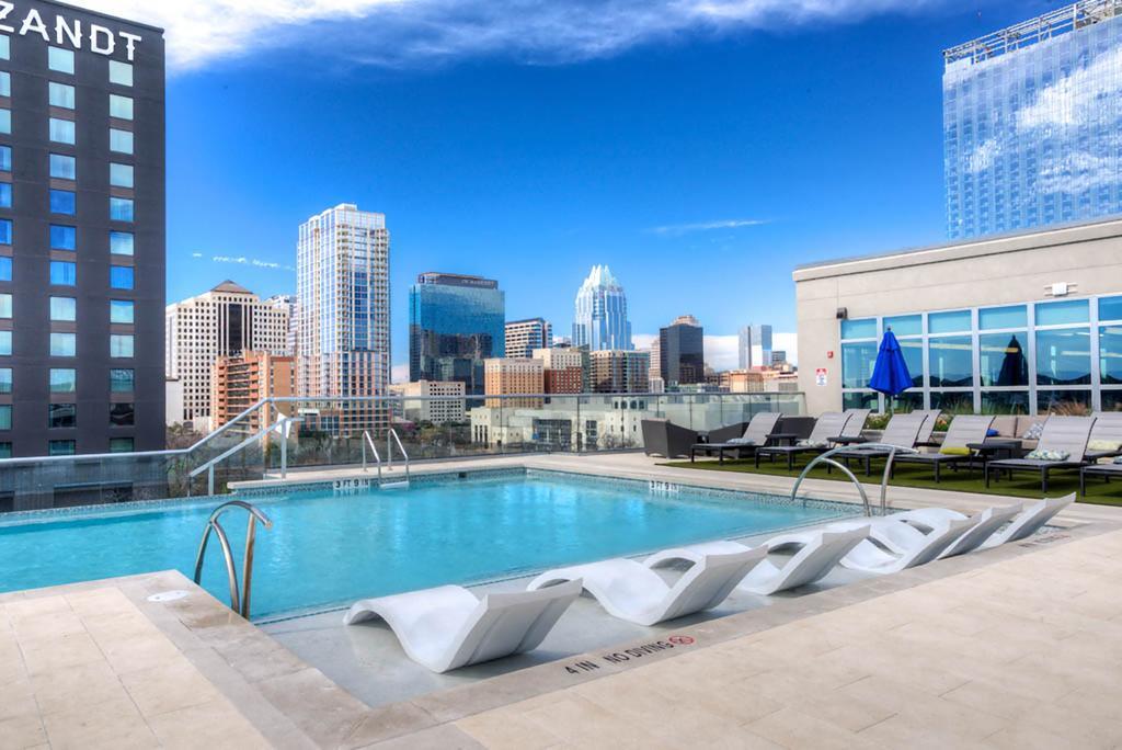 Locale Austin - Rainey Street Apartment Bagian luar foto