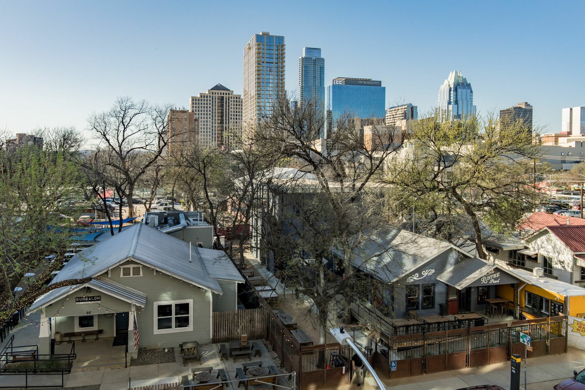 Locale Austin - Rainey Street Apartment Bagian luar foto